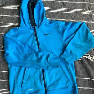 YL Nike ThermoFit Hoodie